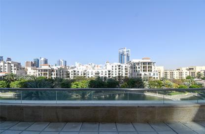 Apartment - 1 Bedroom - 2 Bathrooms for sale in The Fairways North - The Fairways - The Views - Dubai