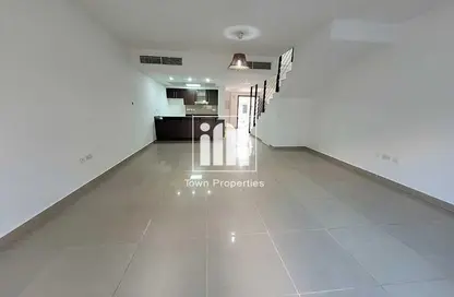 Villa - 3 Bedrooms - 4 Bathrooms for sale in Arabian Style - Al Reef Villas - Al Reef - Abu Dhabi