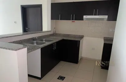 Apartment - 1 Bedroom - 2 Bathrooms for sale in Mazaya 10B - Queue Point - Dubai Land - Dubai