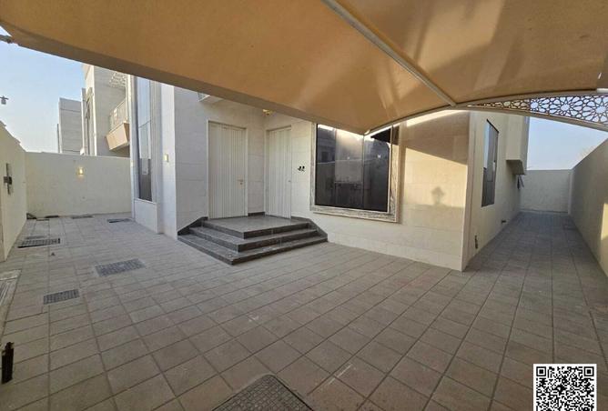 15816660 - Property Image 2