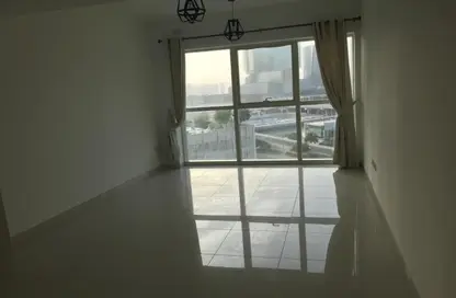 Apartment - 1 Bedroom - 2 Bathrooms for rent in Burooj Views - Marina Square - Al Reem Island - Abu Dhabi