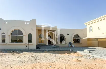 Outdoor House image for: Villa - 5 Bedrooms - 5 Bathrooms for sale in Al Suyoh 5 - Al Suyoh - Sharjah, Image 1