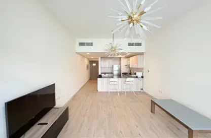 Apartment - 1 Bedroom - 2 Bathrooms for rent in Chaimaa Premiere - Jumeirah Village Circle - Dubai