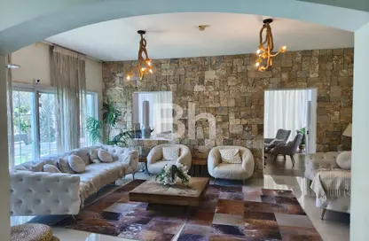 Villa - 2 Bedrooms - 5 Bathrooms for rent in District 16L - Jumeirah Village Circle - Dubai