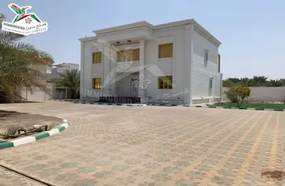 Outdoor House image for: Villa - 4 Bedrooms - 6 Bathrooms for rent in Gafat Al Nayyar - Zakher - Al Ain, Image 1