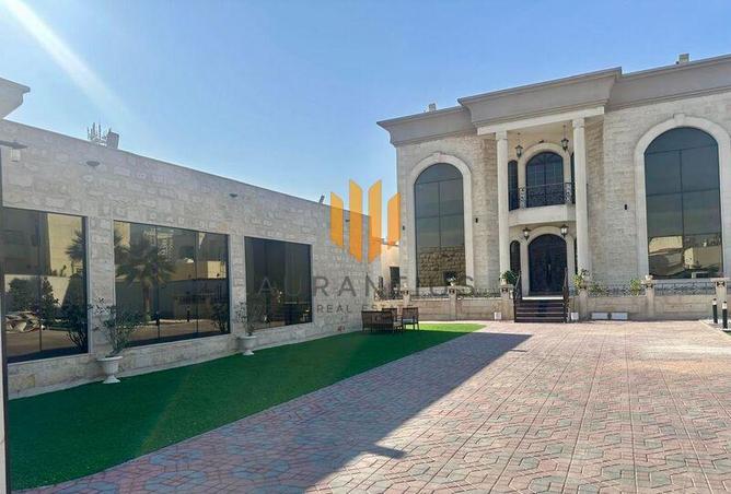 16010900 - Property Image 2