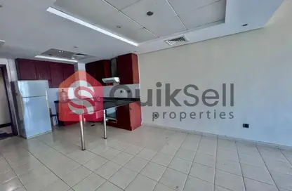 Apartment - 1 Bedroom - 2 Bathrooms for sale in Lake View Tower - JLT Cluster B - Jumeirah Lake Towers - Dubai