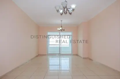 Empty Room image for: Apartment - 2 Bedrooms - 3 Bathrooms for rent in Al Rabia Tower - Majan - Dubai, Image 1