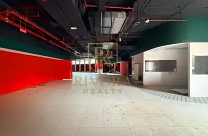 Shop - Studio for rent in Lamcy Residence - Oud Metha - Bur Dubai - Dubai