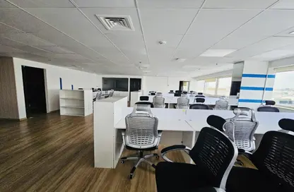 Office Space - Studio - 1 Bathroom for rent in Fairmont Hotel - Sheikh Zayed Road - Dubai