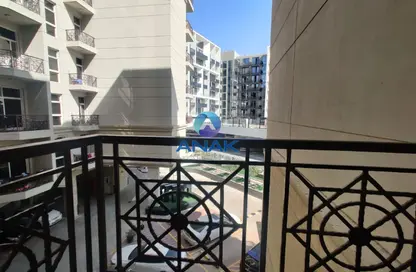 Apartment - Studio - 1 Bathroom for rent in La Fontana - Arjan - Dubai