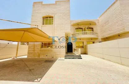 فيلا - 4 غرف نوم - 4 حمامات للايجار في الخالدية - العين