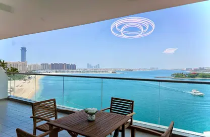 Apartment - 1 Bedroom - 2 Bathrooms for sale in Azure Residences - Palm Jumeirah - Dubai