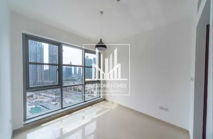 Empty Room image for: Apartment - 1 Bedroom - 2 Bathrooms for sale in Standpoint Tower 1 - Standpoint Towers - Downtown Dubai - Dubai, Image 1