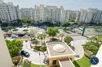Apartment - 2 Bedrooms - 3 Bathrooms for rent in Al Sultana - Shoreline Apartments - Palm Jumeirah - Dubai