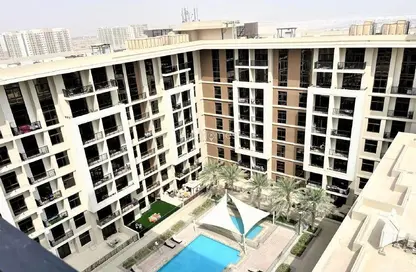شقة - غرفة نوم - 1 حمام للايجار في 1 ساحة جنا الرئيسية - ساحة جنا الرئيسية - تاون سكوير - دبي