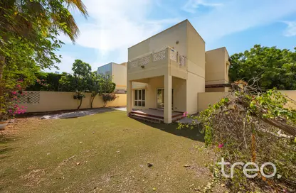 Villa - 4 Bedrooms - 3 Bathrooms for sale in Meadows 9 - Meadows - Dubai