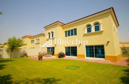 Outdoor House image for: Villa - 4 Bedrooms - 5 Bathrooms for sale in Legacy - Jumeirah Park - Dubai, Image 1