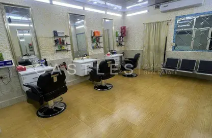 Shop - Studio - 1 Bathroom for rent in S12 - Spain Cluster - International City - Dubai