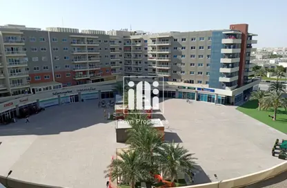 Apartment - 1 Bedroom - 2 Bathrooms for rent in Al Reef Downtown - Al Reef - Abu Dhabi
