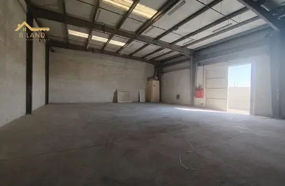 Warehouse - Studio - 1 Bathroom for rent in Al Sajaa Industrial - Al Sajaa - Sharjah