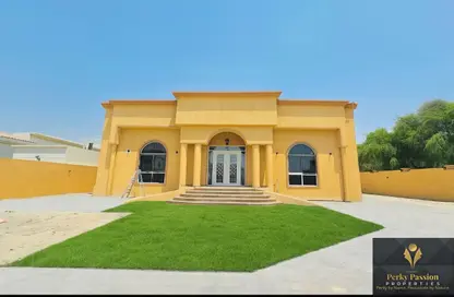 Villa - 4 Bedrooms - 5 Bathrooms for rent in Al Warqa'a 4 - Al Warqa'a - Dubai