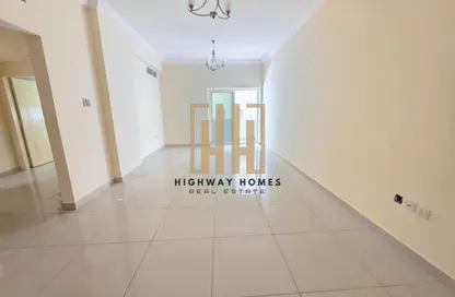 Apartment - 2 Bedrooms - 2 Bathrooms for rent in Muwaileh 3 Building - Muwaileh - Sharjah