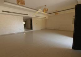 Empty Room image for: Villa - 4 bedrooms - 5 bathrooms for rent in Mirbah - Fujairah, Image 1