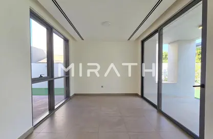 فيلا - 5 غرف نوم - 6 حمامات للايجار في فلل الجميرا 1 - جميرا 1 - جميرا - دبي