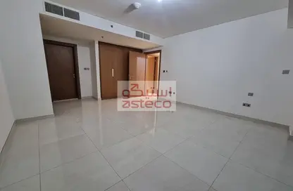 Empty Room image for: Apartment - 1 Bedroom - 2 Bathrooms for rent in Al Hadeel - Al Bandar - Al Raha Beach - Abu Dhabi, Image 1