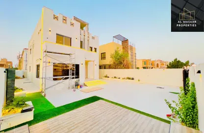 فيلا - 5 غرف نوم - 7 حمامات للبيع في 1 المويهات - المويهات - عجمان