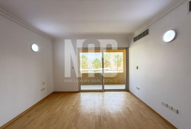 15106306 - Property Image 3