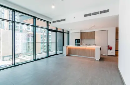 Apartment - 2 Bedrooms - 3 Bathrooms for sale in Kensington Waters A - Kensington Waters - Mohammed Bin Rashid City - Dubai