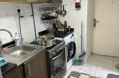 Apartment - Studio - 1 Bathroom for rent in Ibtikar 2 - Al Majaz 2 - Al Majaz - Sharjah