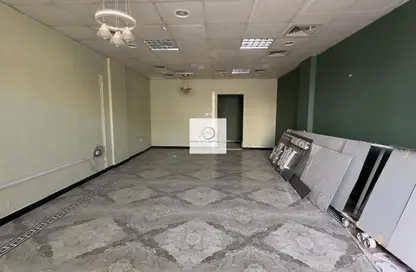 محل - استوديو - 1 حمام للايجار في F13 - طراز الصين - المدينة الدولية - دبي