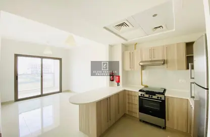 Apartment - 2 Bedrooms - 2 Bathrooms for rent in Green Diamond 1 A - Green Diamond 1 - Arjan - Dubai