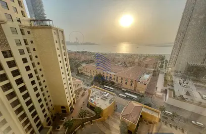 شقة - 3 غرف نوم - 5 حمامات للايجار في مرجان 4 - مرجان - جميرا بيتش ريزيدنس - دبي