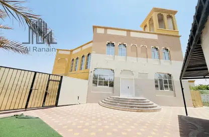Villa - 3 Bedrooms - 4 Bathrooms for rent in Gafat Al Nayyar - Zakher - Al Ain
