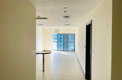 Apartment - 2 Bedrooms - 3 Bathrooms for rent in Goldcrest Views 1 - JLT Cluster V - Jumeirah Lake Towers - Dubai