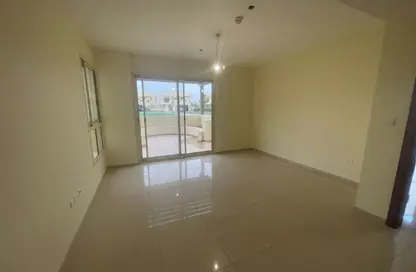 مجمع سكني - 4 غرف نوم - 6 حمامات للبيع في مدينة شخبوط - أبوظبي