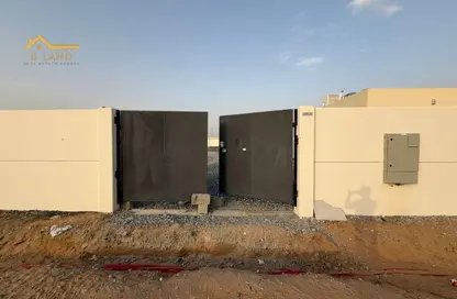 أرض - استوديو للايجار في الصجعة الصناعية - آلصجعه - الشارقة