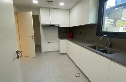 Townhouse - 3 Bedrooms - 5 Bathrooms for sale in Sarab 2 - Aljada - Sharjah