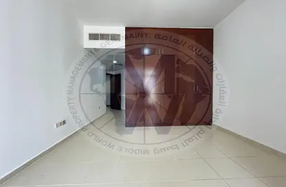 Apartment - 3 Bedrooms - 3 Bathrooms for rent in Al Neem Tower - Khalifa Street - Abu Dhabi