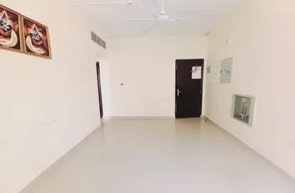 Apartment - 1 Bedroom - 1 Bathroom for rent in Al Shamsi 1 - Muwaileh Commercial - Sharjah