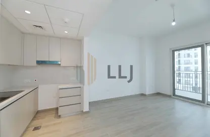 Apartment - Studio - 1 Bathroom for rent in Waters Edge - Yas Island - Abu Dhabi