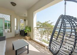 Terrace image for: Apartment - 2 bedrooms - 3 bathrooms for sale in Al Nabat - Shoreline Apartments - Palm Jumeirah - Dubai, Image 1