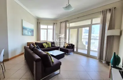 Apartment - 3 Bedrooms - 3 Bathrooms for rent in Al Das - Shoreline Apartments - Palm Jumeirah - Dubai