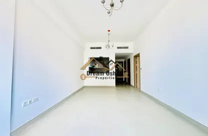 شقة - غرفة نوم - 2 حمامات للايجار في مبنى بيل فيو - 4 الورسان - الورسان - دبي