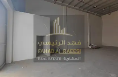 مستودع - استوديو - 1 حمام للايجار في أم الثعوب - أم القيوين