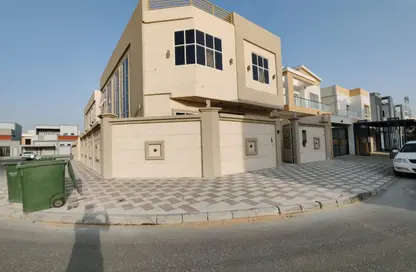 Villa - 5 Bedrooms - 7 Bathrooms for sale in Al Yasmeen 1 - Al Yasmeen - Ajman
